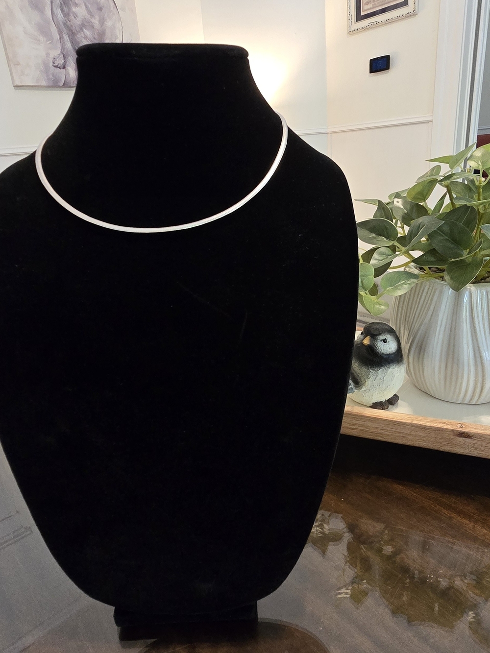 Classic Gold Women’s Herringbone Necklace - Picture 6 of 10
